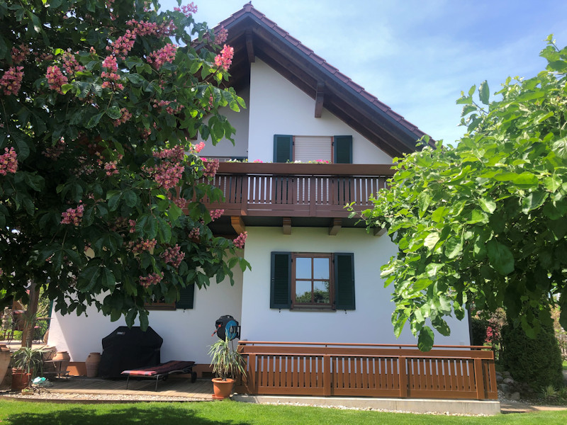 Alu-Balkon in Holzoptik - Modell Neuburg 01